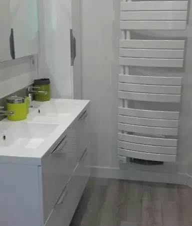 Maison Calme Proche Perigueux Et Piscine Chauffee